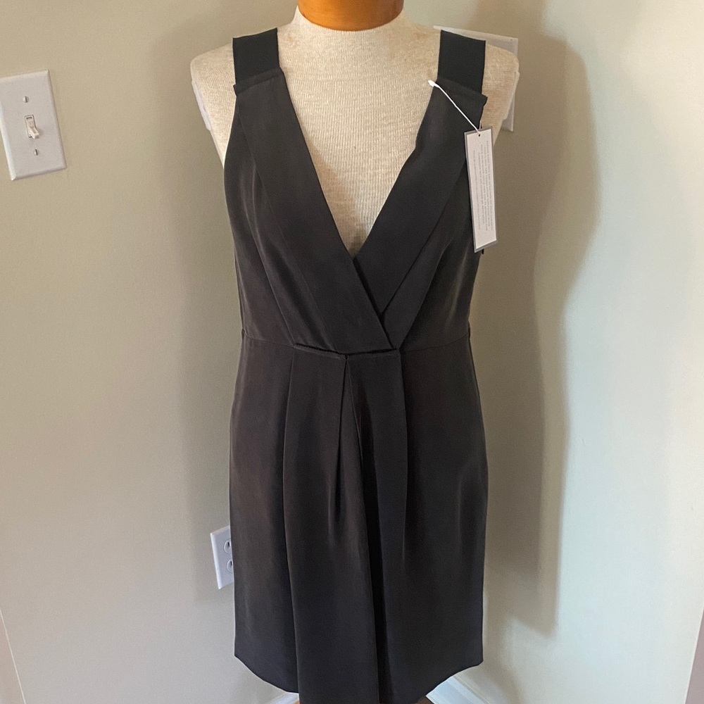 NWT J.Crew black silk Aveline cocktail dress. Minimalist quiet luxury Sz 8